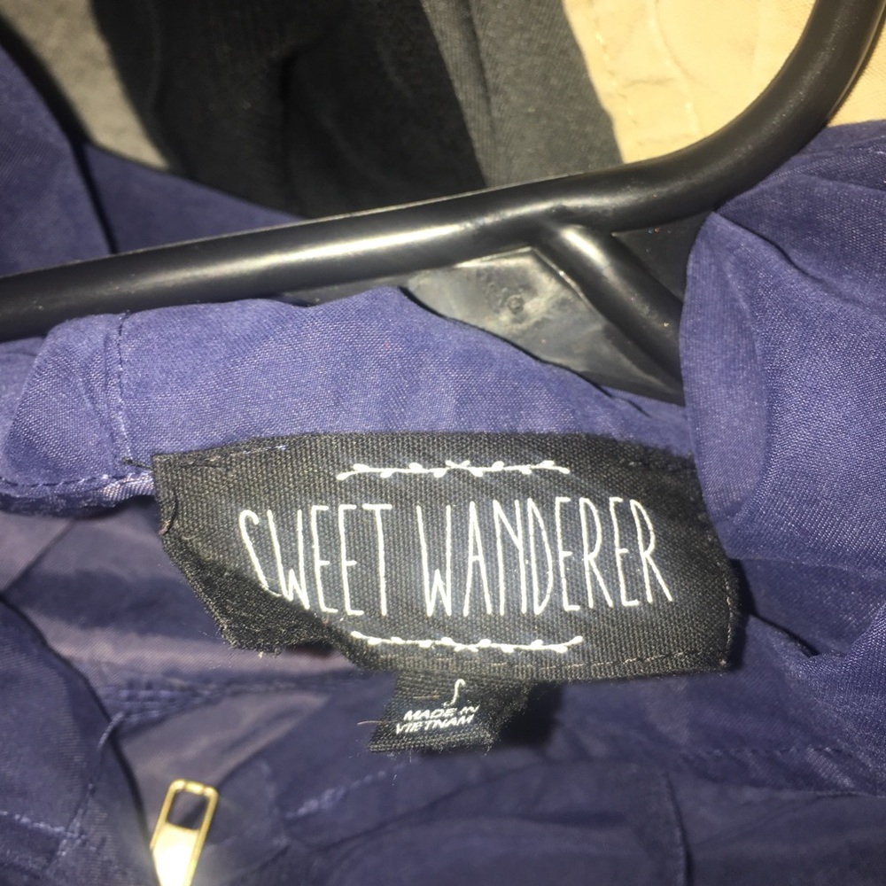 Jacket - Picture 2 of 3